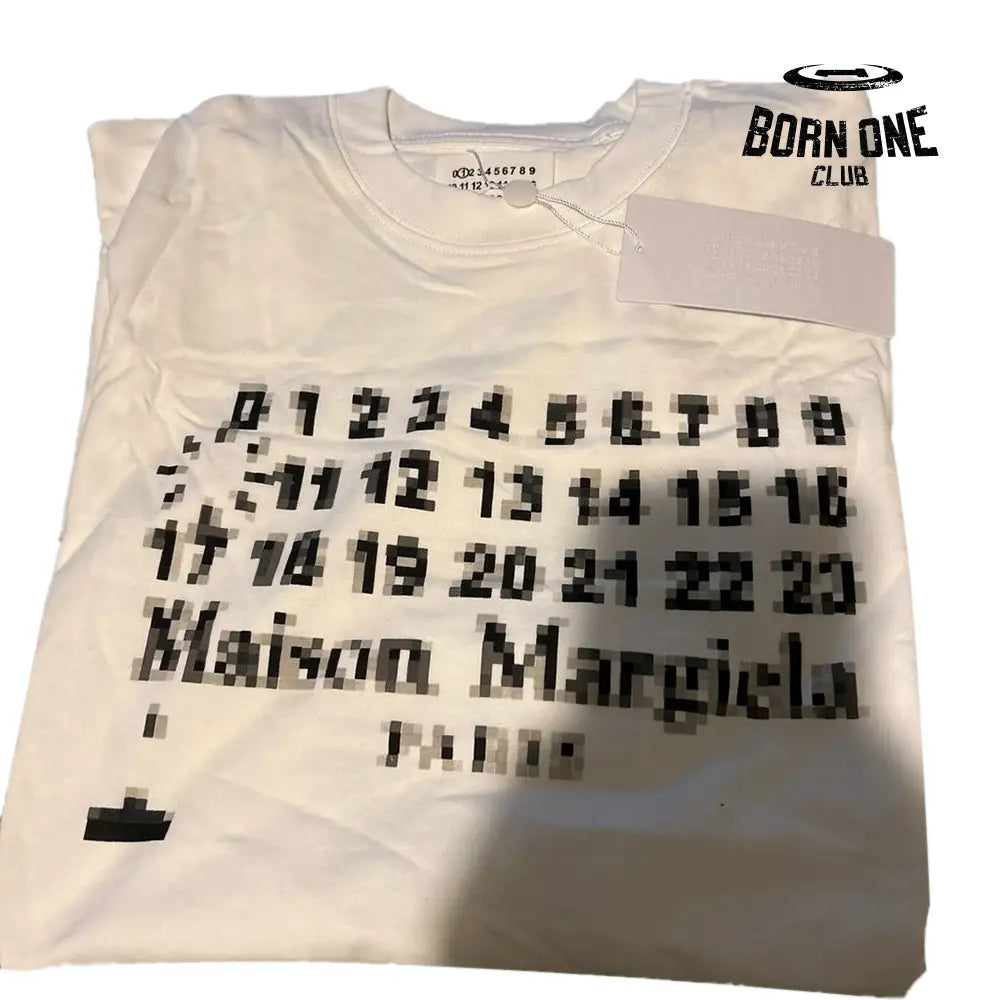 Maison Margiela 10 Pixel Logo Oversized Tee Camiseta