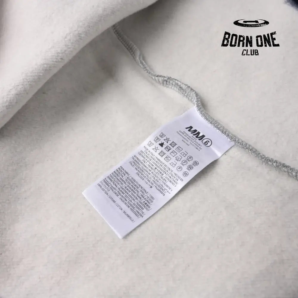 Maison Margiela Logo Print Hoodie in Grey Moletom