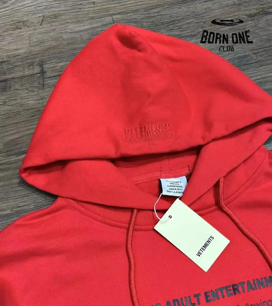 Moletom Vetements ’Ad*lt Entertainment’