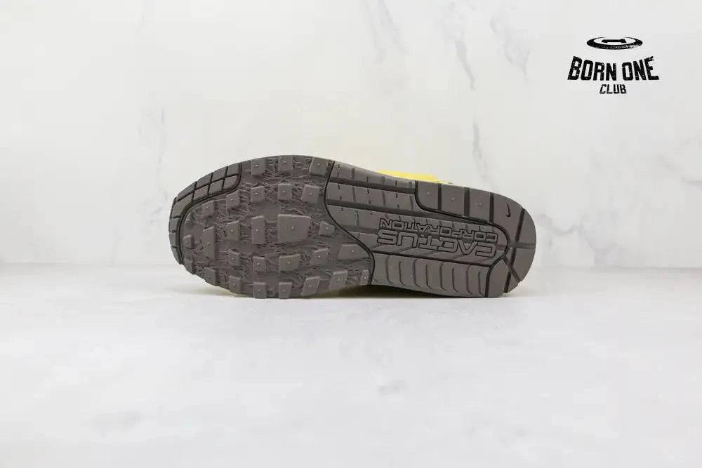 Nike Air Max 1 Travis Scott Cactus Jack Saturn Gold Nike Air Max 1 Travis Scott Cactus Jack Saturn Gold