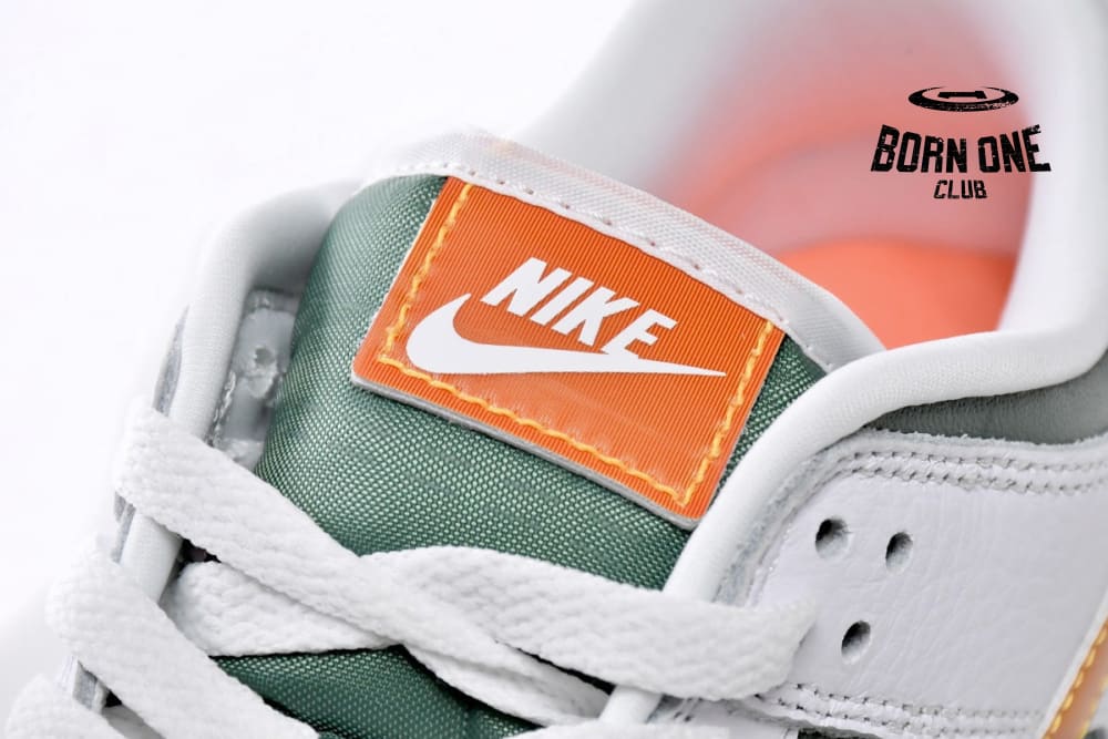 Nike Dunk Low SE NY vs. NY DN2489-300