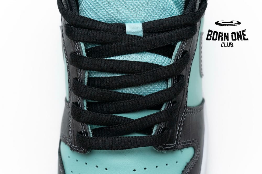 Nike Dunk SB Low Diamond Supply Co. Aqua Blue 304292-402