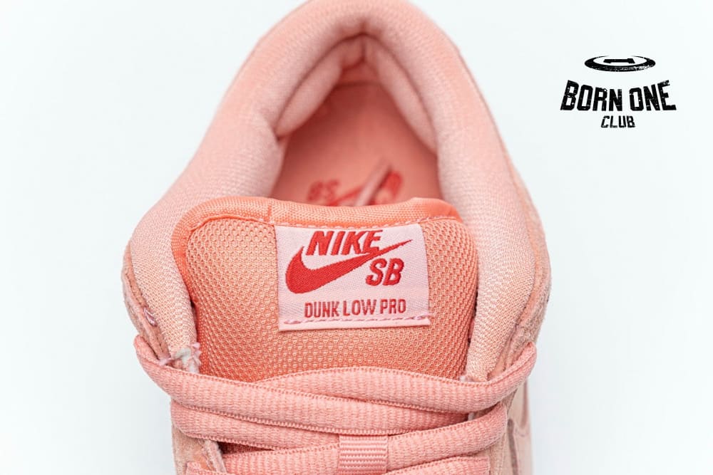 Nike Dunk SB Low Pink Pig CV1655-600