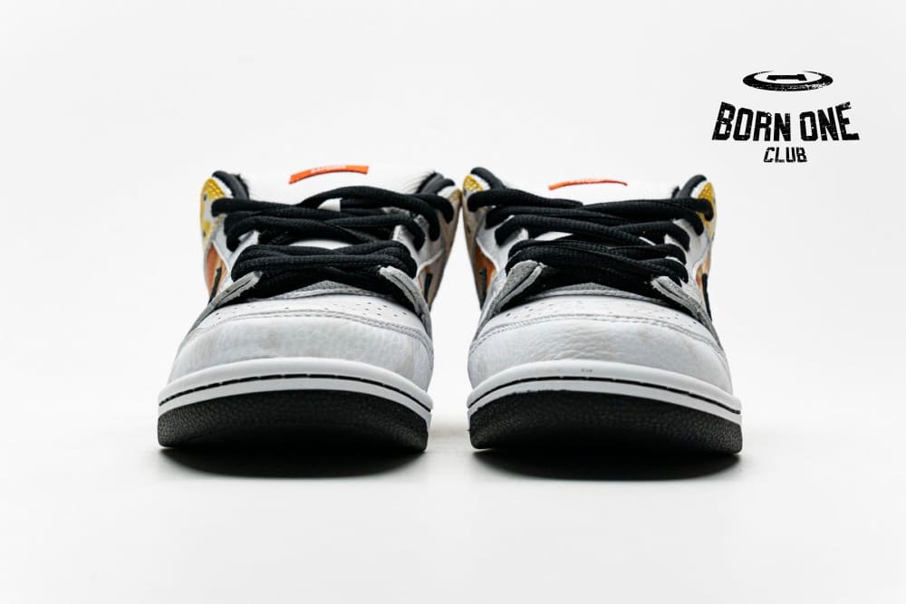 Nike Dunk SB Low Raygun Tie-Dye White BQ6832-101