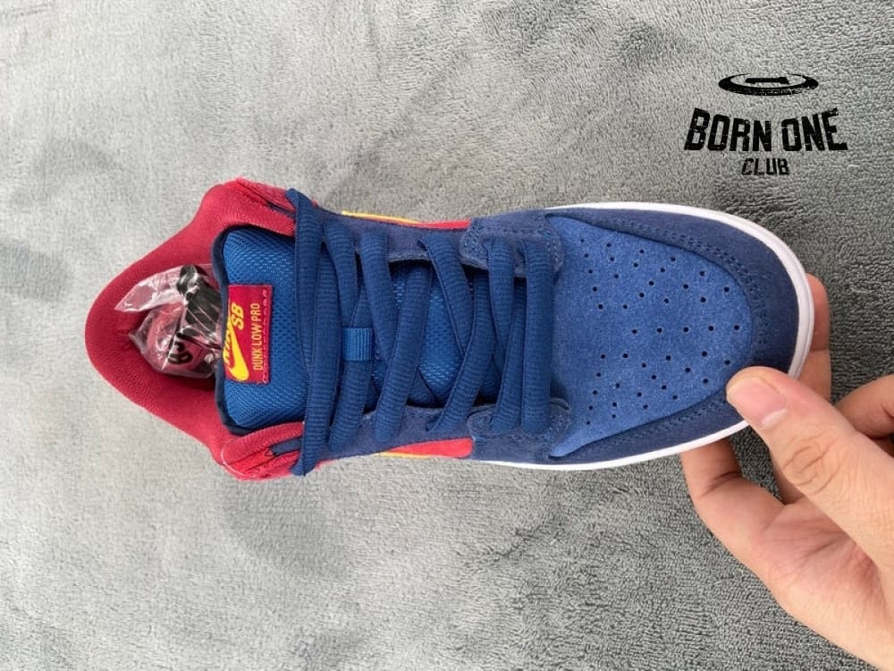 Nike SB Dunk Low Barcelona DJ0606-400