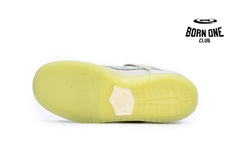 Nike SB Dunk Low Mummy DM0774-111