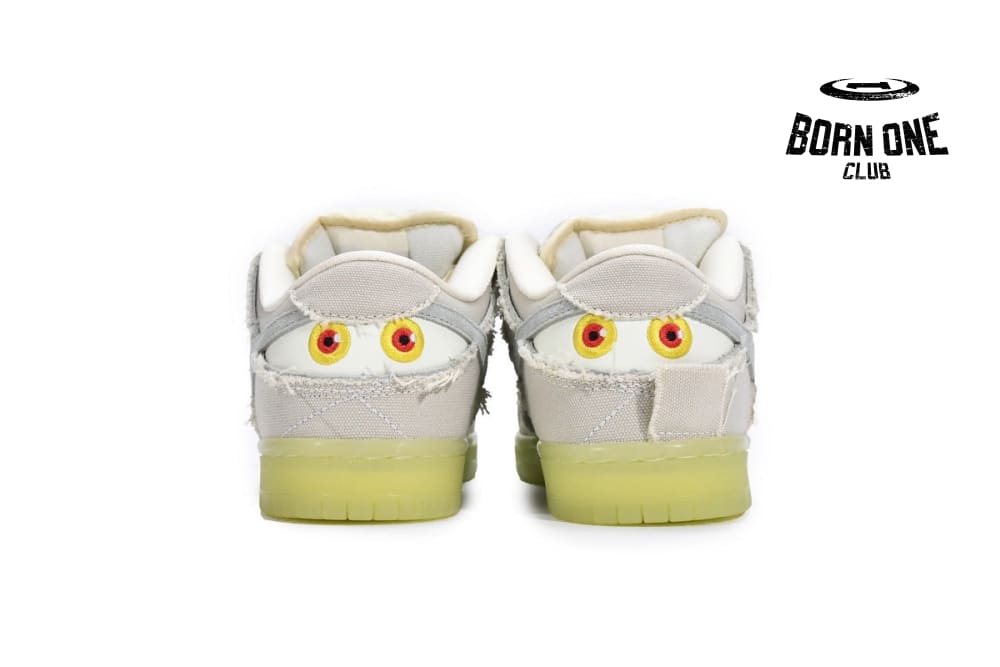 Nike SB Dunk Low Mummy DM0774-111