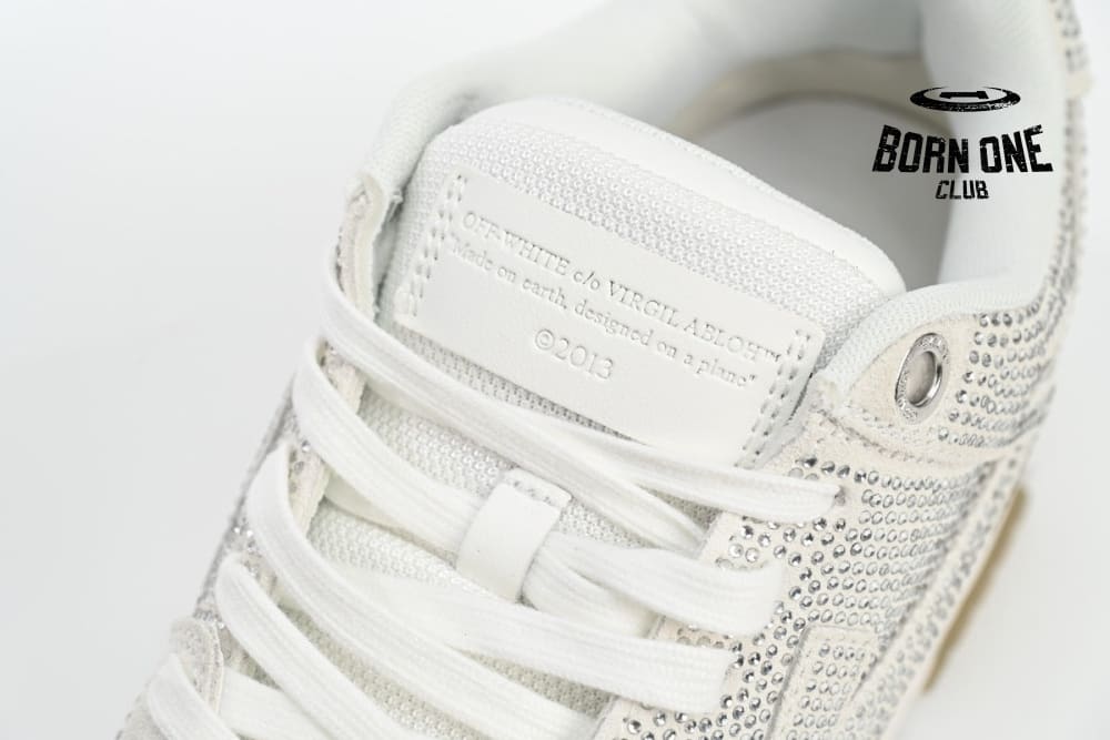 OFF-WHITE Out Of Office Low Tops Strass OWIA259S23LEA0080101