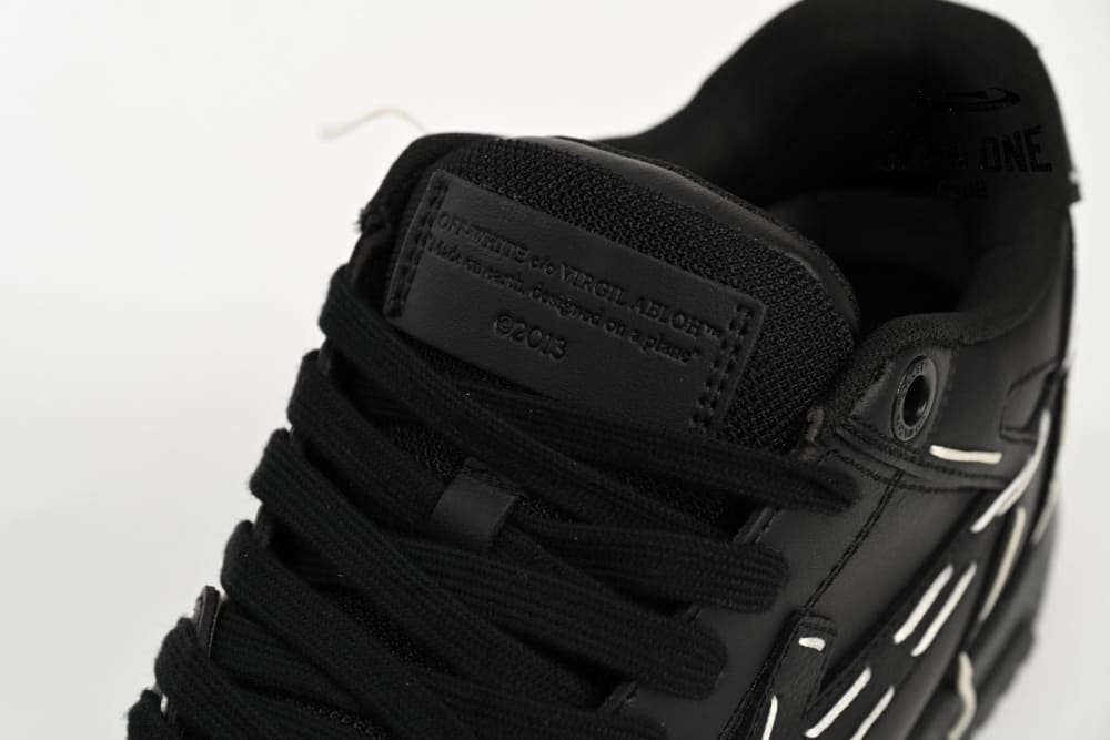 OFF-WHITE Out Of Office Sartorial Stitching Black White OMIA189S23LEA0141010
