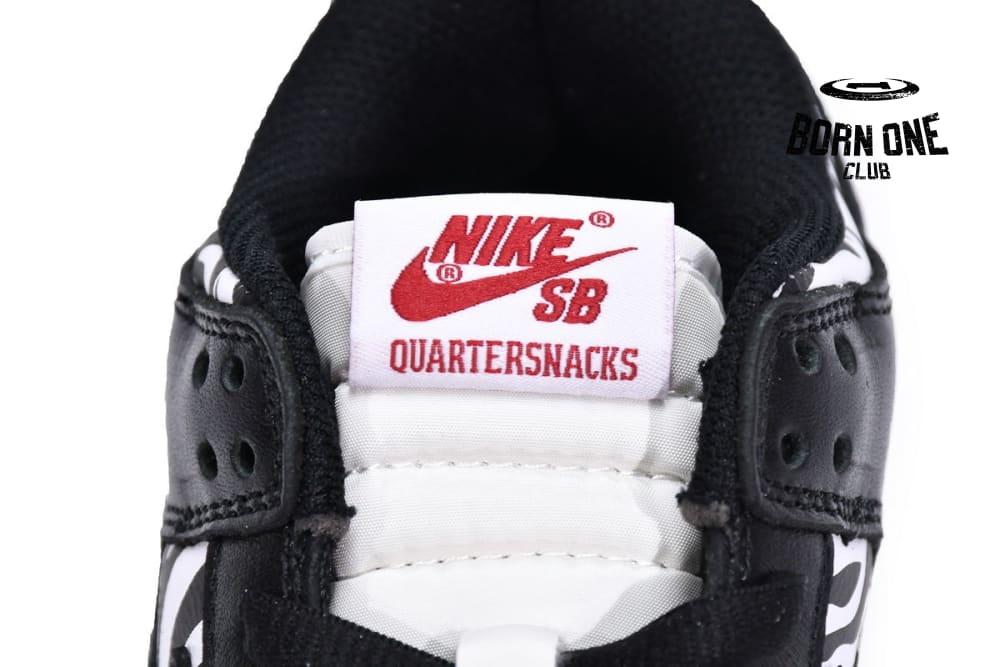 Quartersnacks x Nike Dunk SB Low Zebra DM3510-001