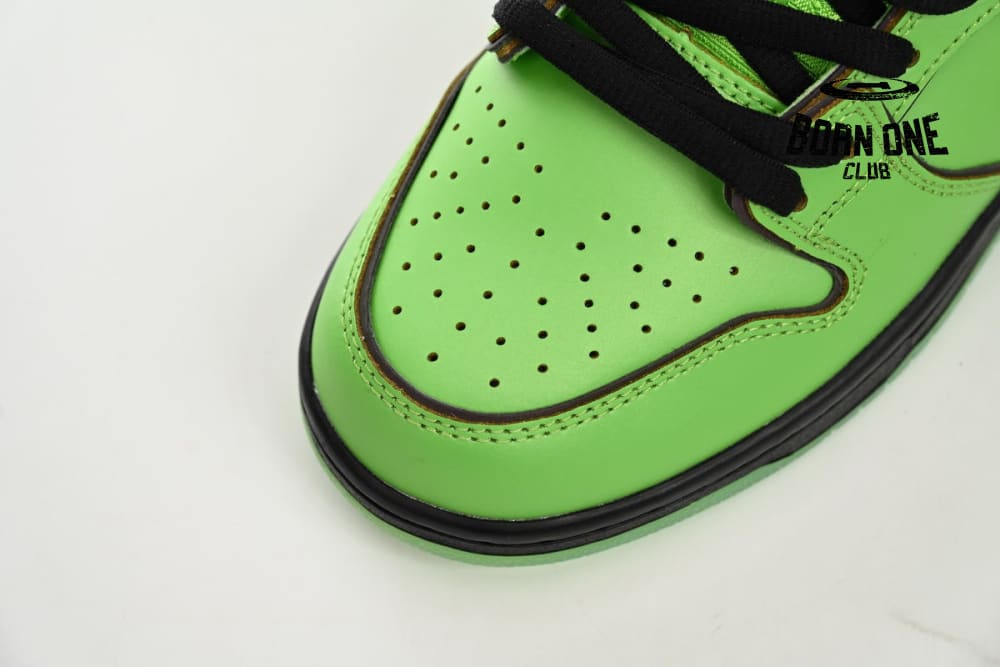 The Powerpuff Girls x Nike SB Dunk Low Buttercup FZ8319-300
