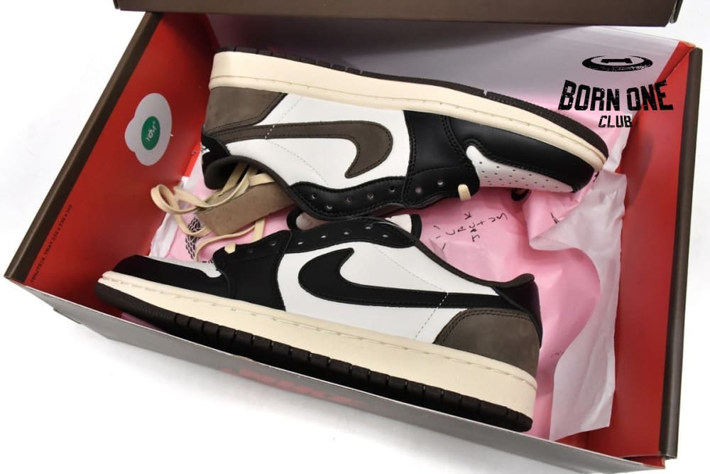 Travis Scott x Air Jordan 1 Low Dark Mocha