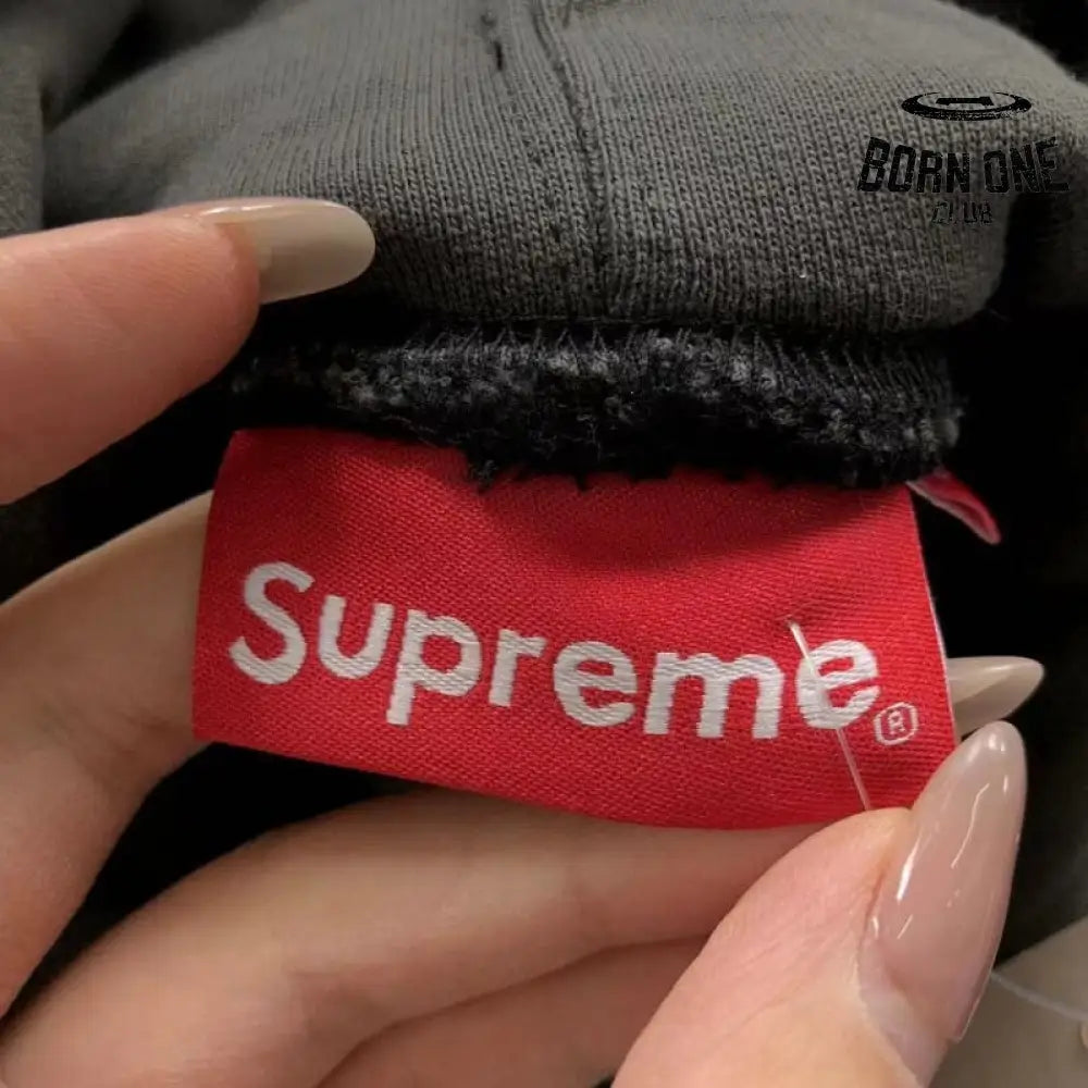 Moletom Supreme Division