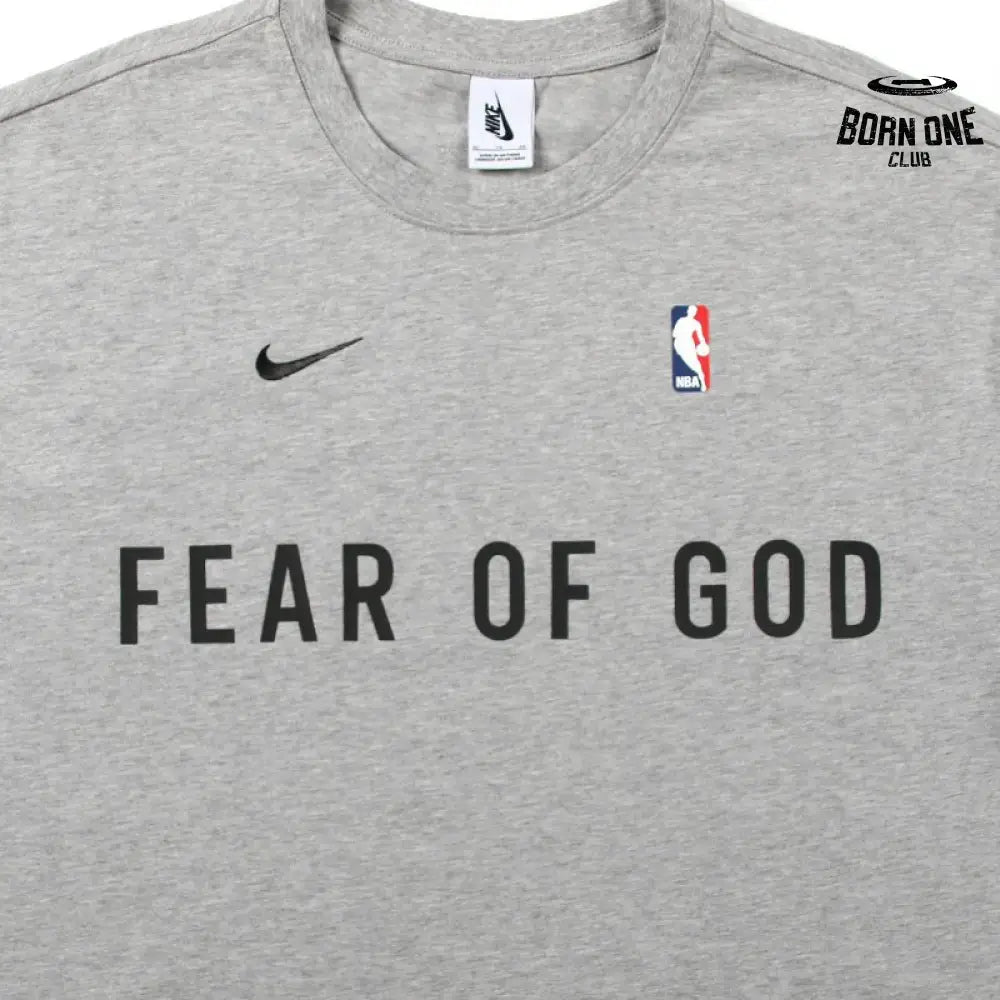 Camiseta Essentials