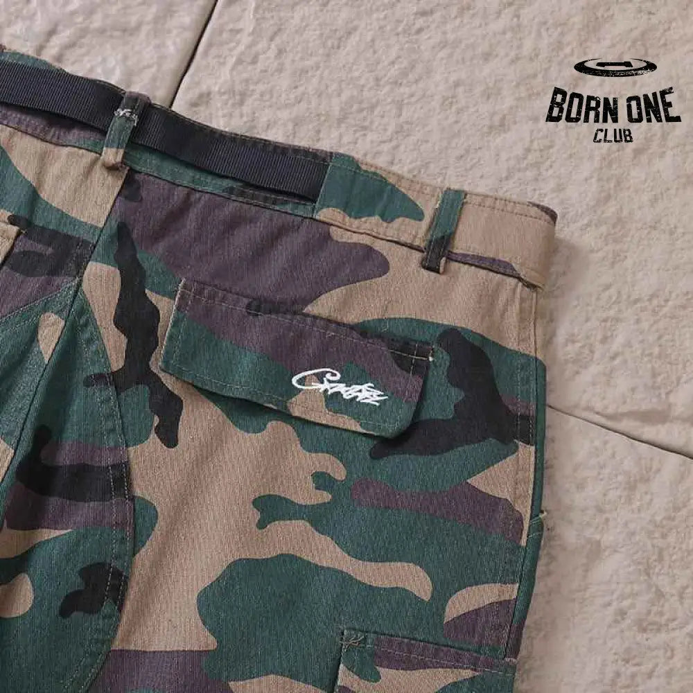 Calça Corteiz Cargo Camuflada