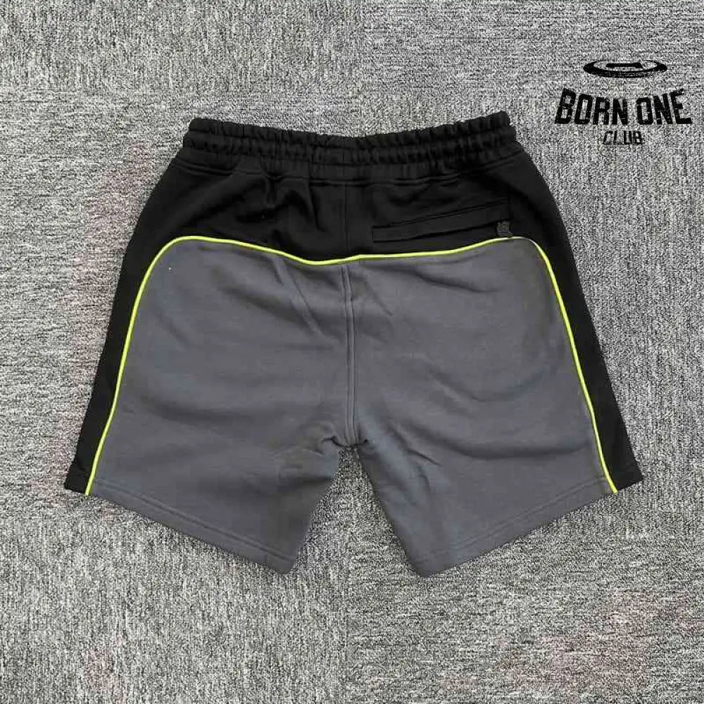 Conjunto Synaworld Pipe Hoodie & Shorts Cinza