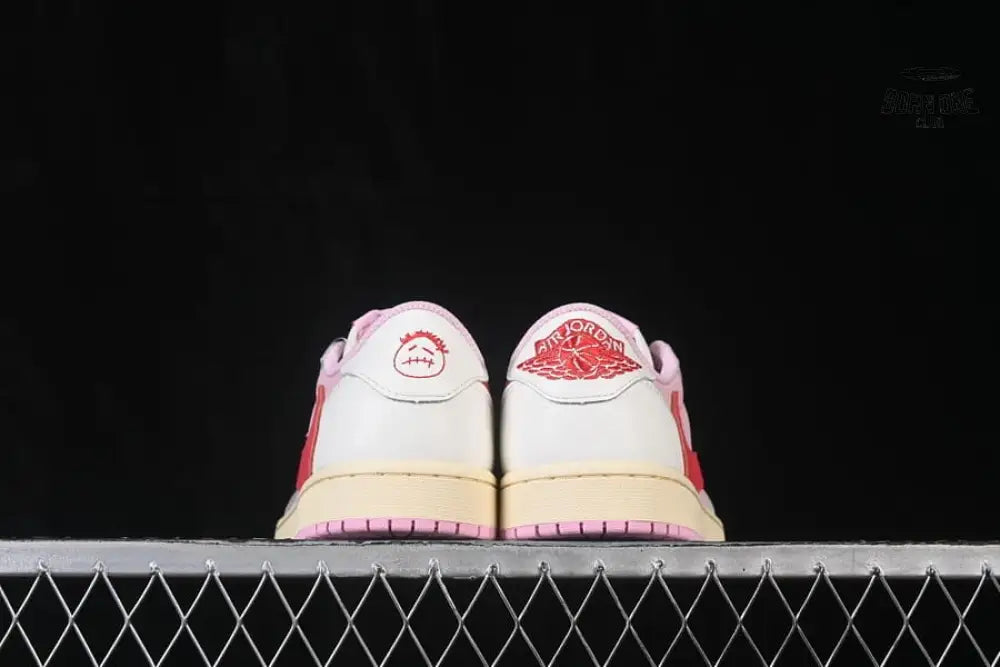 Travis Scott x Air Jordan 1 Low OG SP Sail Tropical Pink