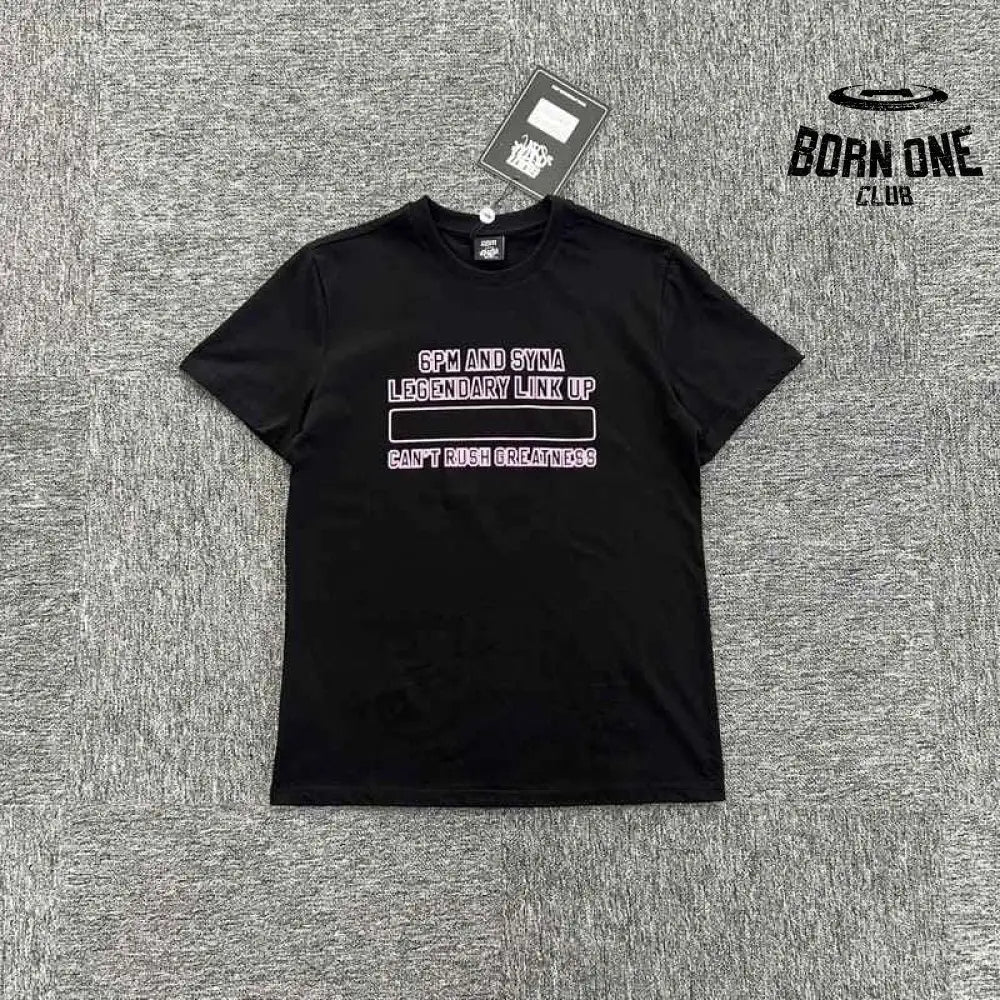 Camiseta Syna World x 6PM Rush Greatness Preta