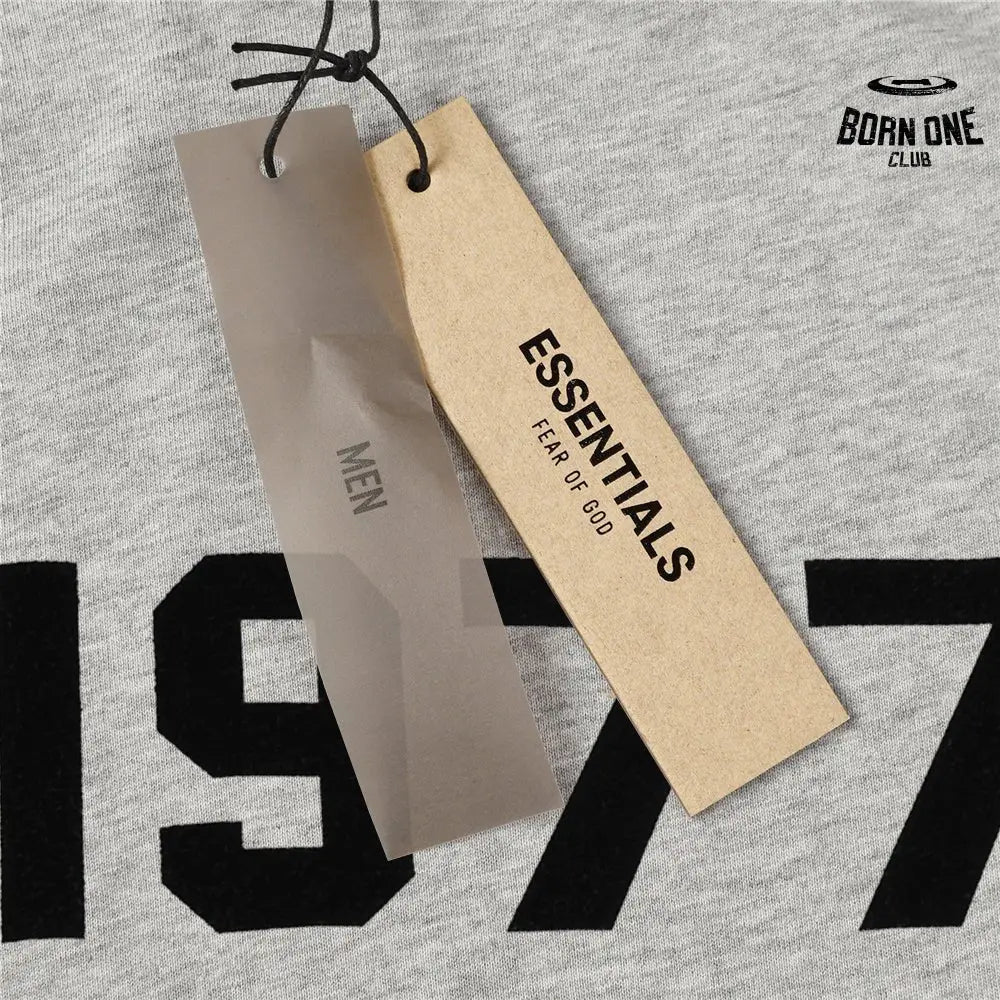 Camiseta Essentials