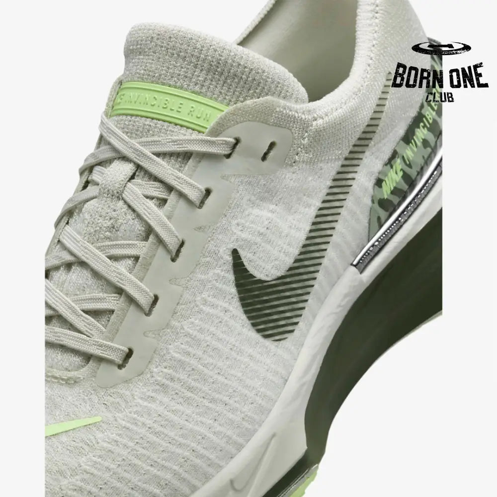 Nike Invincible Run 3 Premium - Light Bone/Barely Volt