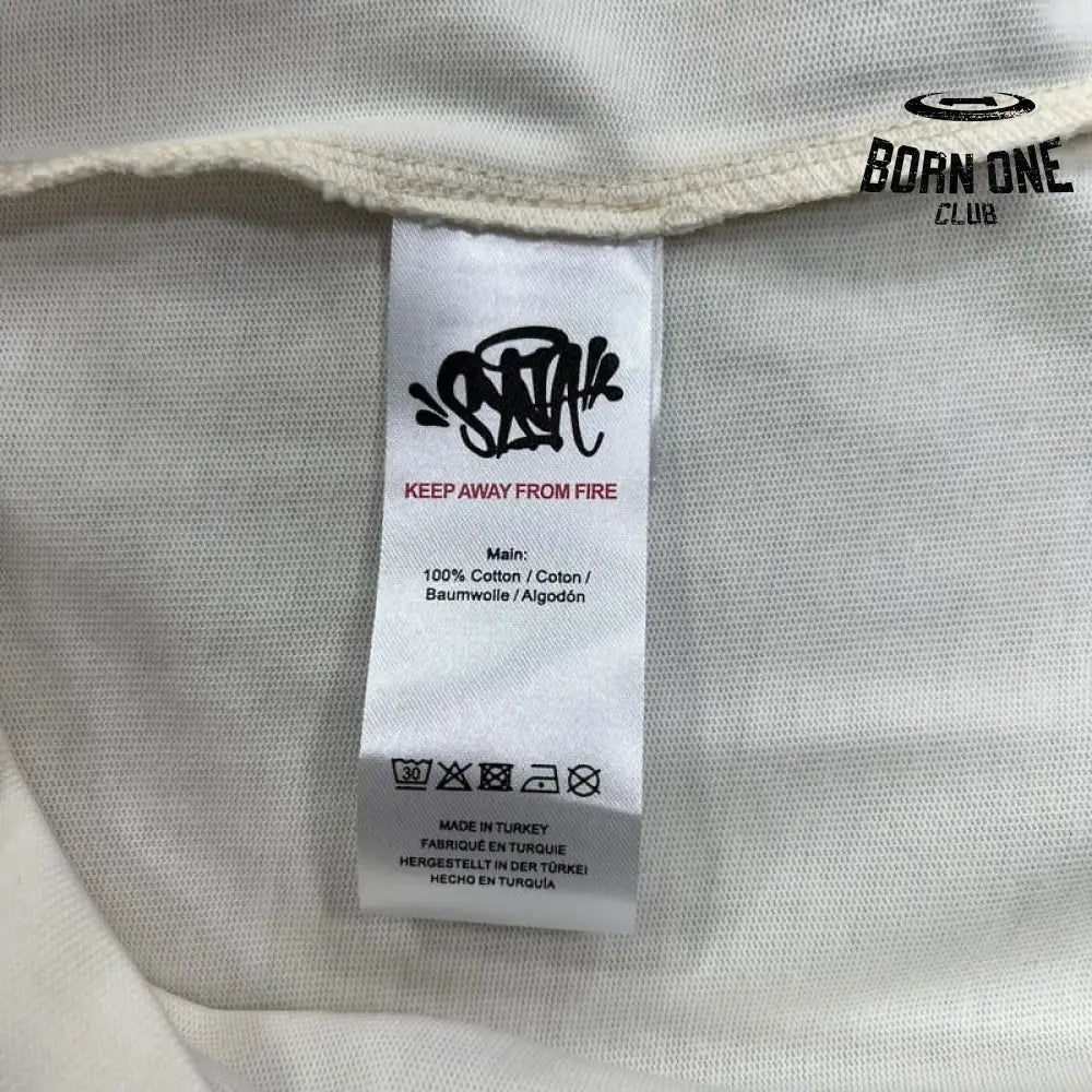 Camiseta Syna World College