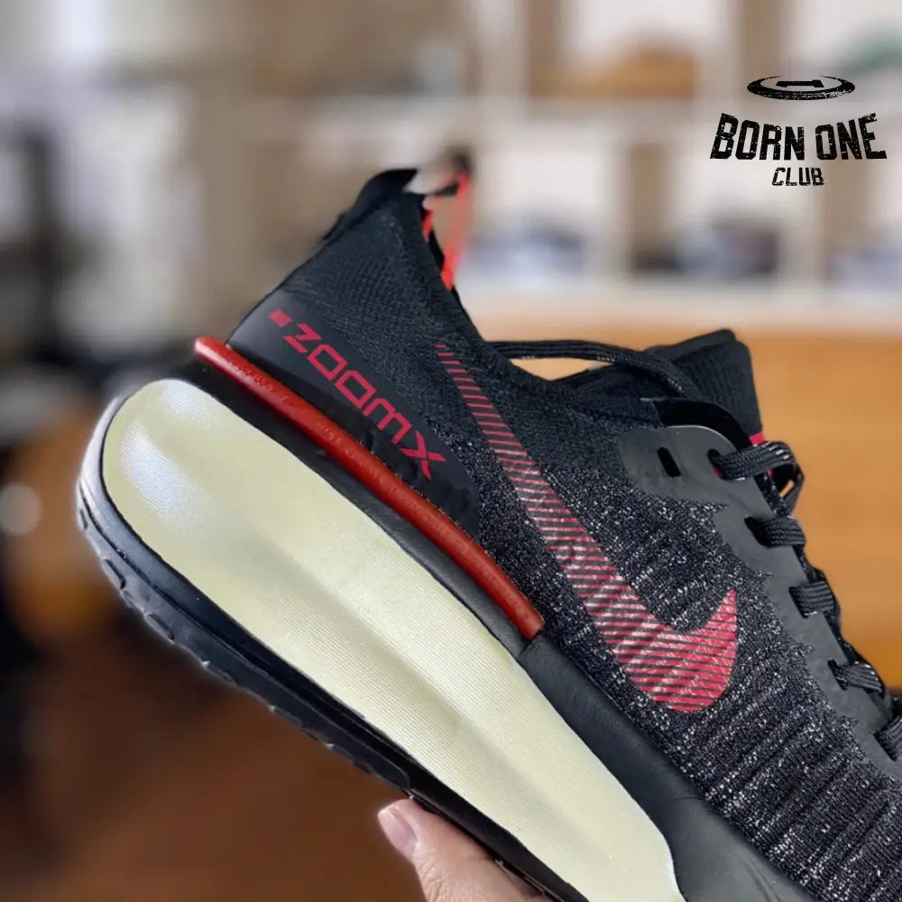 Nike Invincible Run 3 Preto Vermelho