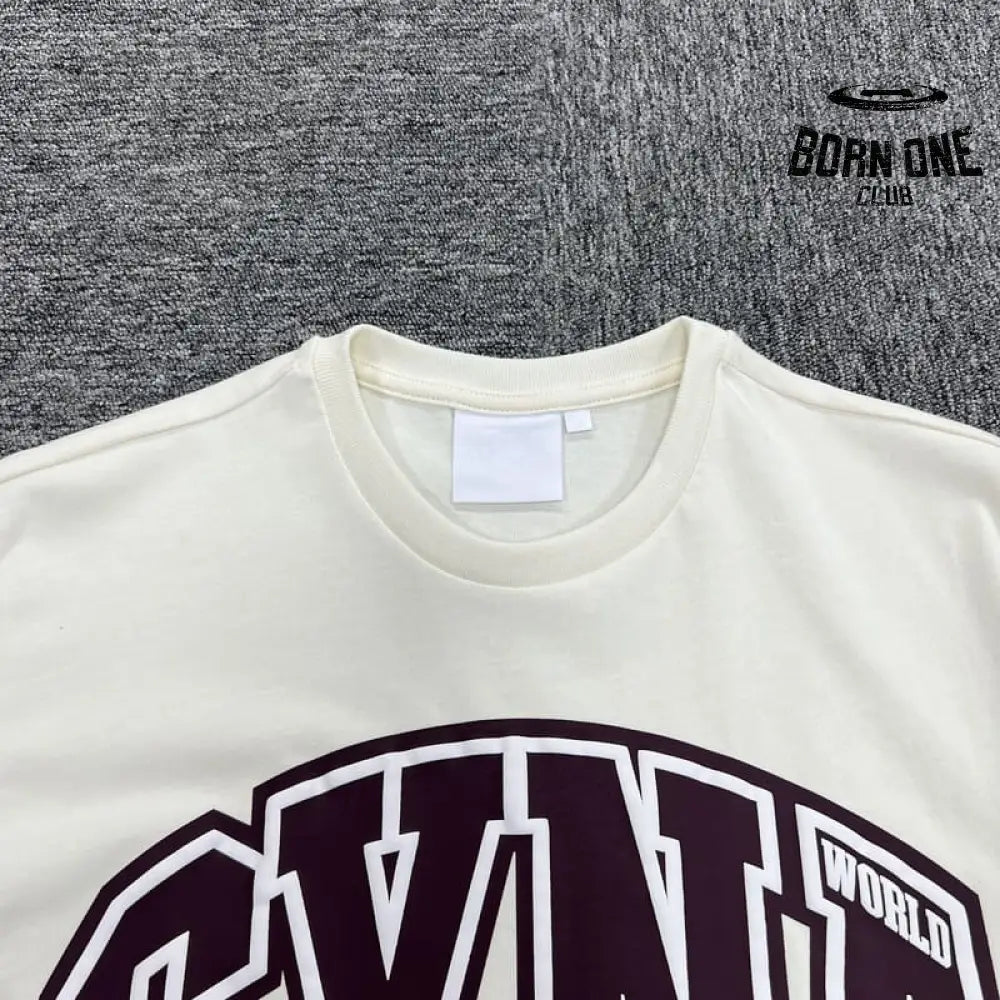 Camiseta Syna World College