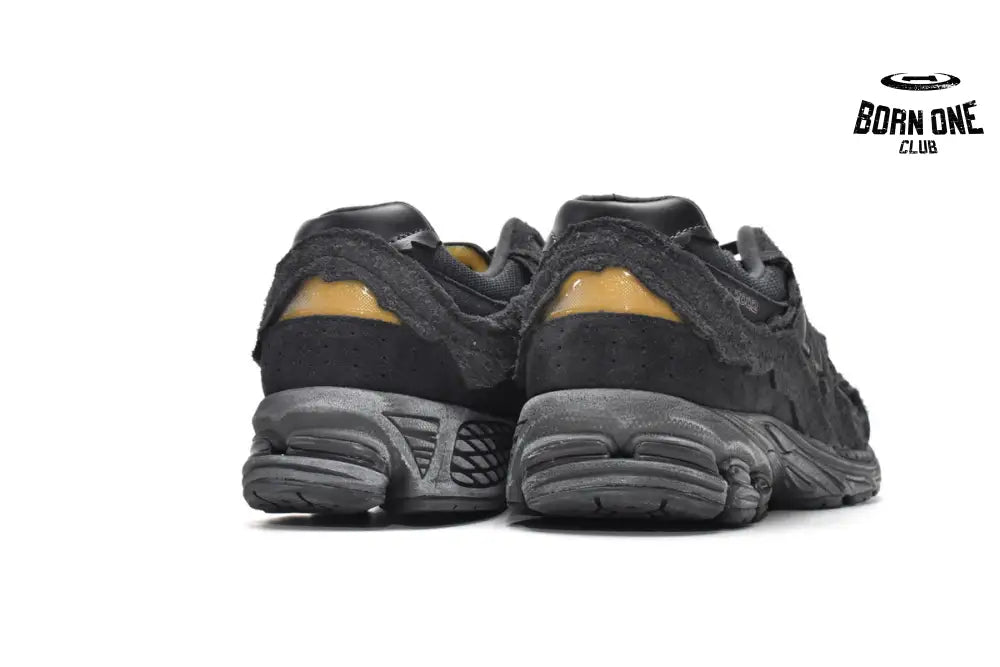 New Balance 2002R Protection Pack Phantom M2002RDB