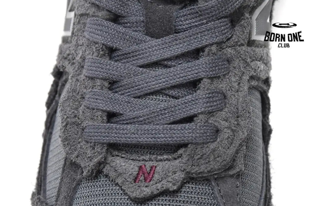 New Balance 2002R Protection Pack Phantom M2002RDB