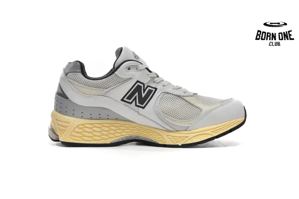 New Balance 2002R Thisisneverthat White ML2002RT