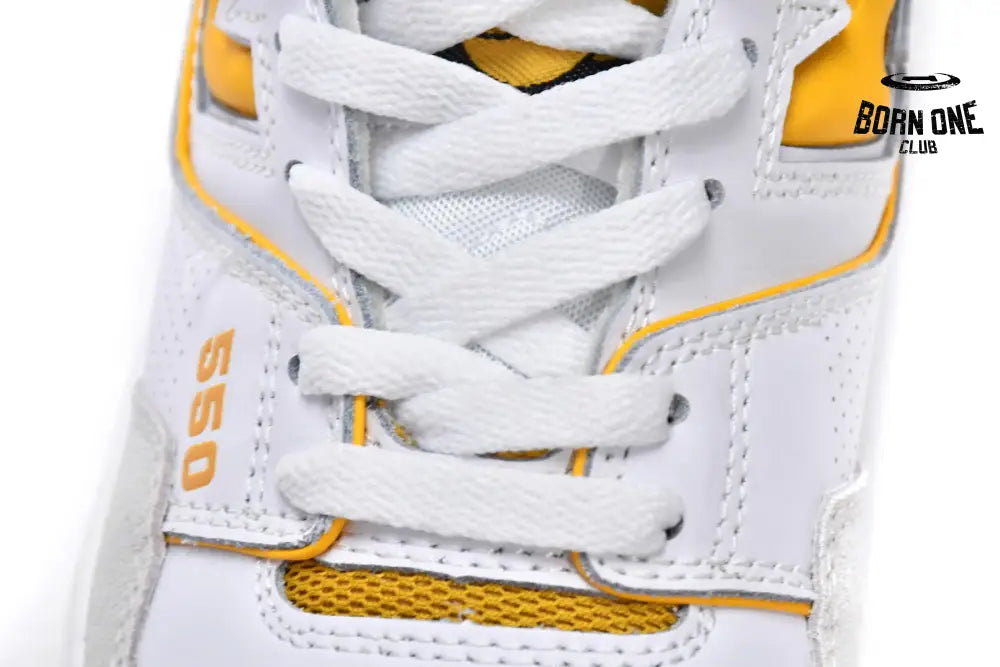 New Balance 550 Sea Salt Varsity Gold BB550LA1
