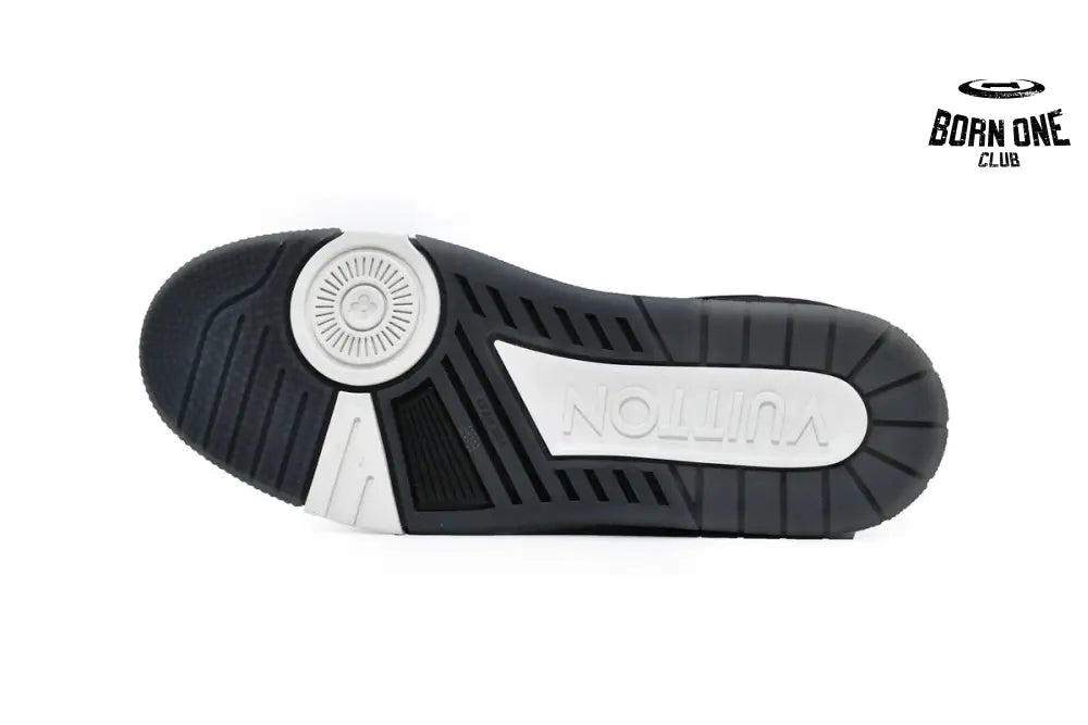 Louis Vuitton Trainer Black and White 1A9ADA