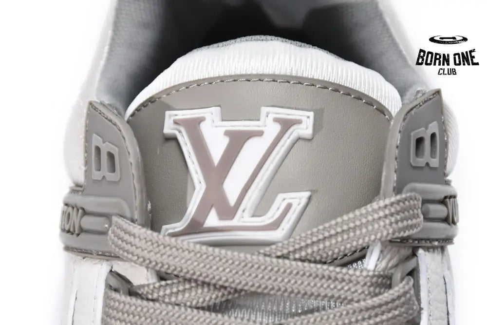 Louis Vuitton Trainer Grey White VL1210
