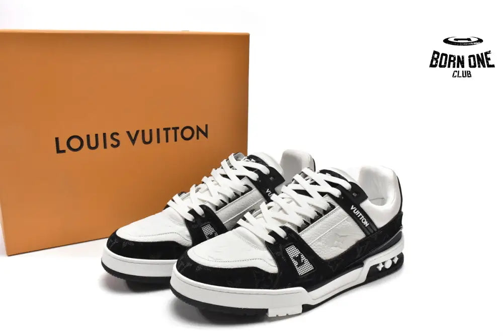Louis Vuitton Trainer Black and White Cloth Cover VL1202