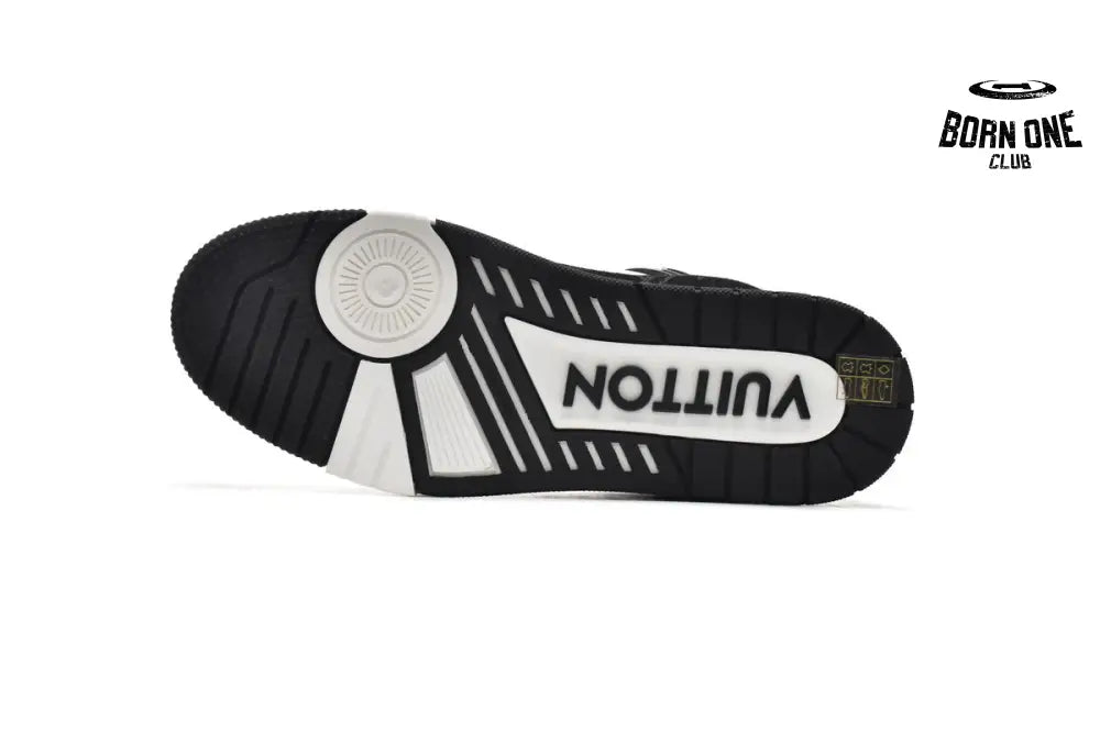Louis Vuitton Trainer Black and White Cloth Cover VL1202