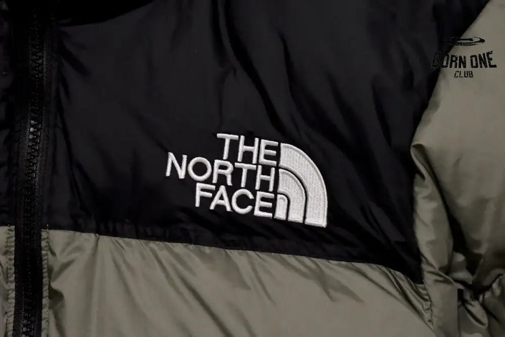 The North Face Mosaic Green 1996 Nuptse Jaqueta