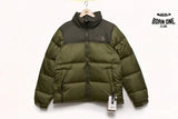 The North Face Grass Green 1996 Nuptse Jaqueta