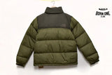 The North Face Grass Green 1996 Nuptse Jaqueta