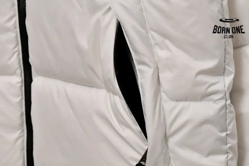 The North Face White Black 1996 Nuptse Jaqueta