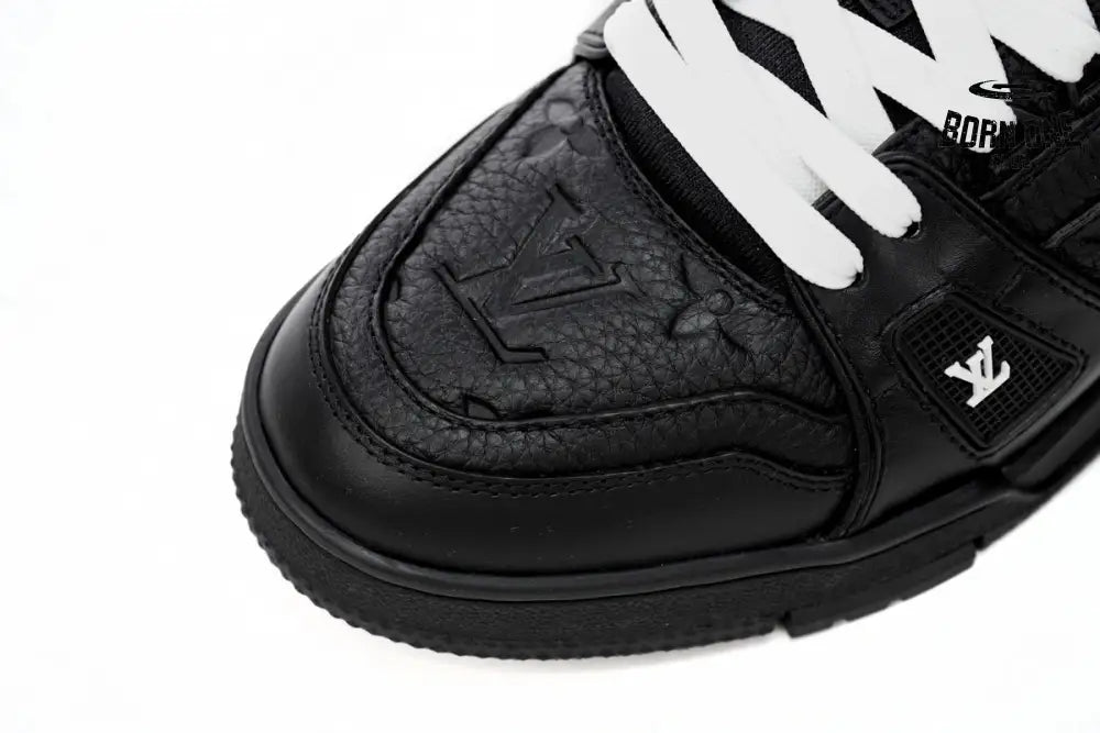 Louis Vuitton Trainer Black Embossed Monogram 1AAREY