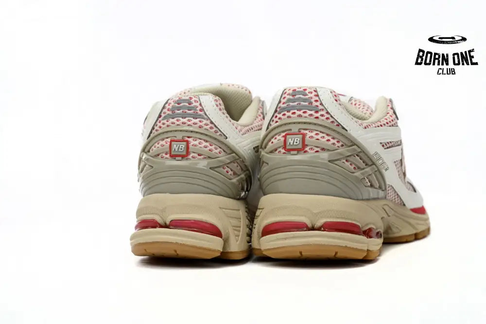 New Balance 1906R White Red M1906RO
