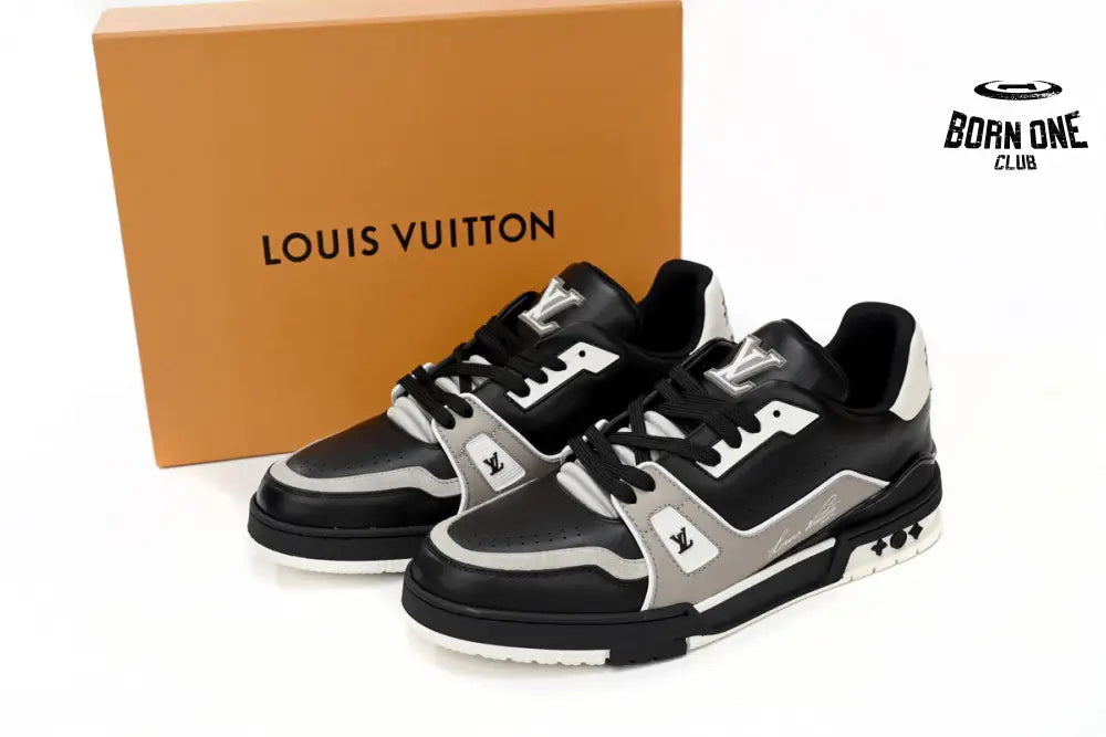 Louis Vuitton Trainer Cowboy Black Gray 1AAHS3