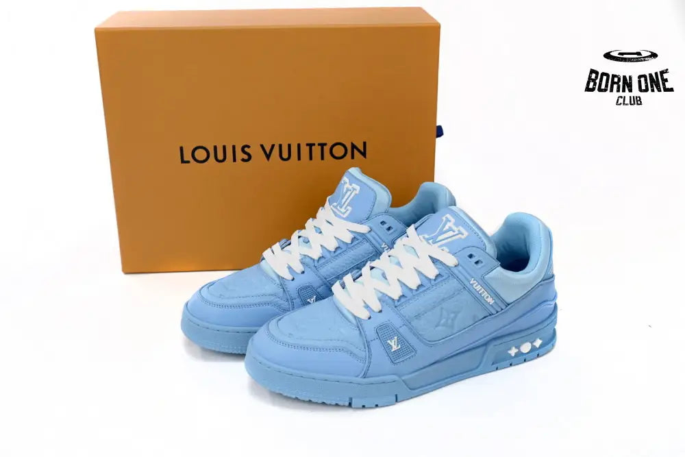 Louis Vuitton Trainer Blue Embossed Monogram 1AARFI