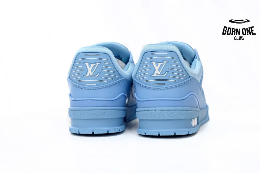 Louis Vuitton Trainer Blue Embossed Monogram 1AARFI
