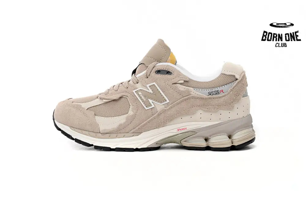 New Balance 2002R Protection Pack Driftwood M2002RDL
