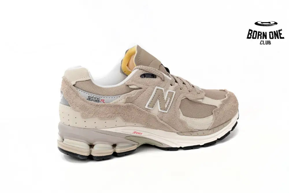 New Balance 2002R Protection Pack Driftwood M2002RDL