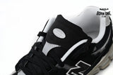New Balance 2002R Protection Pack Black Grey M2002RDJ