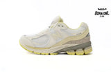 New Balance 2002R AURALEE White M2002RA1