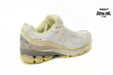 New Balance 2002R AURALEE White M2002RA1