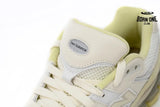 New Balance 2002R AURALEE White M2002RA1
